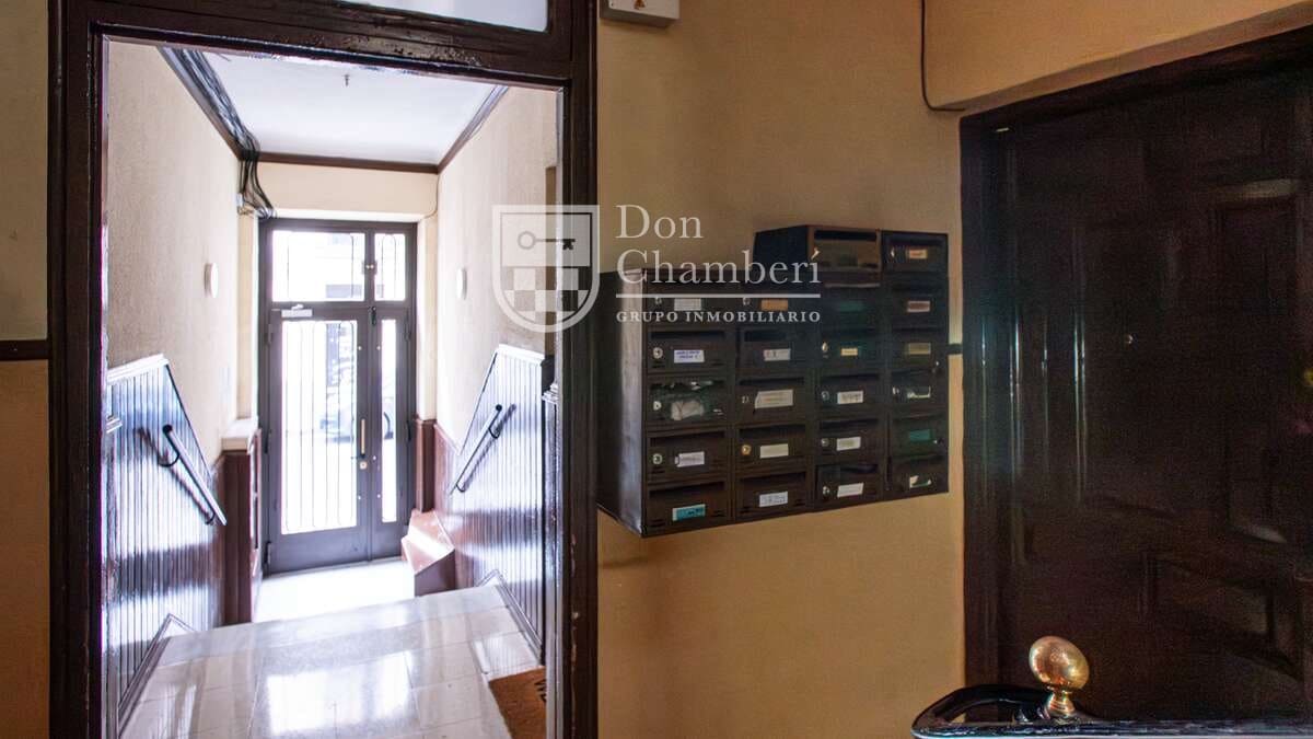 1 quarto Apartamento para arrendar em Madrid cidade - 900 € (Ref: 9966035)