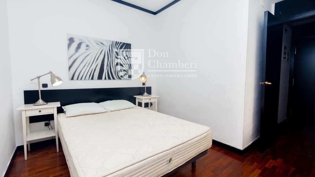 2 bedroom Semi-detached Villa for rent in Madrid city - € 1,800 (Ref: 9974570)