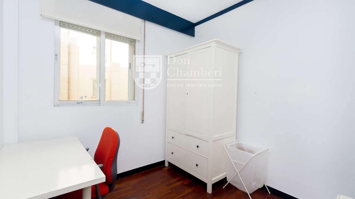 2 bedroom Semi-detached Villa for rent in Madrid city - € 1,800 (Ref: 9974570)