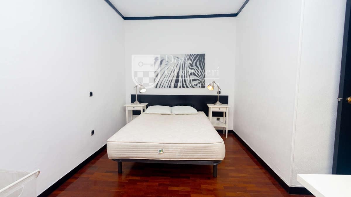 2 bedroom Semi-detached Villa for rent in Madrid city - € 1,800 (Ref: 9974570)