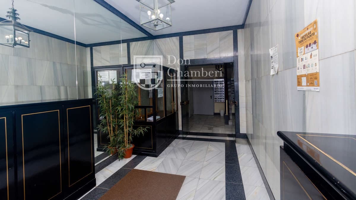 2 bedroom Semi-detached Villa for rent in Madrid city - € 1,800 (Ref: 9974570)