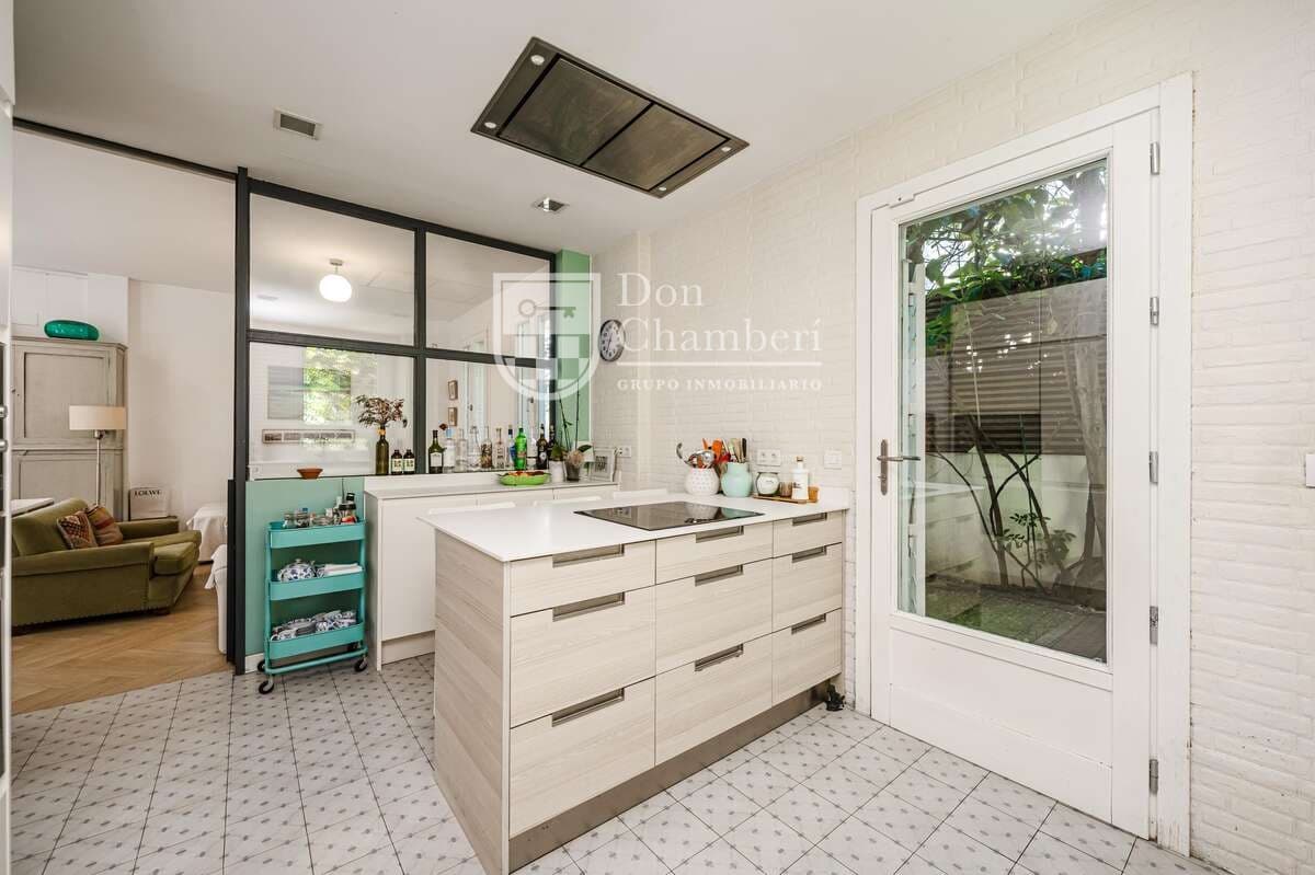 6 chambre Villa/Maison à vendre à Madrid ville avec garage - 2 590 000 € (Ref: 9976714)
