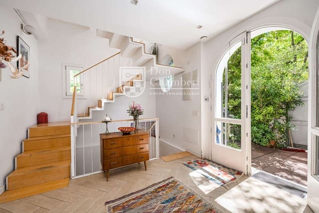 6 slaapkamer Villa te koop in Retiro, Madrid stad met garage - € 2.590.000 (Ref: 9976714)