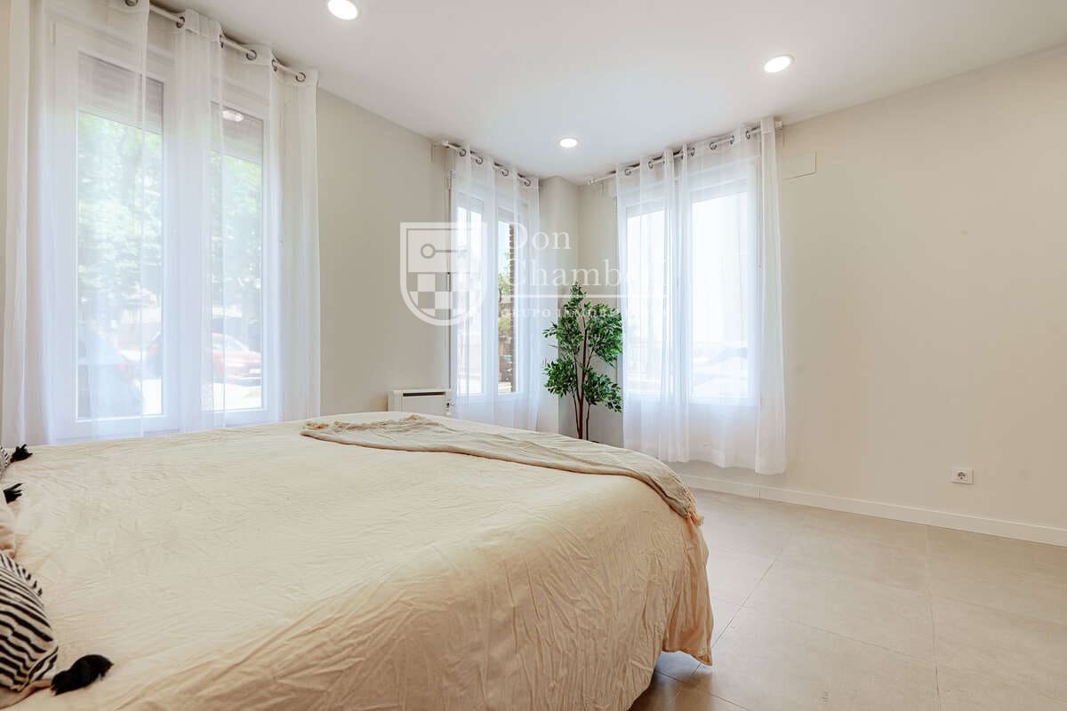 1 soverom Leilighet til salgs i Madrid by - € 305 000 (Ref: 9984264)