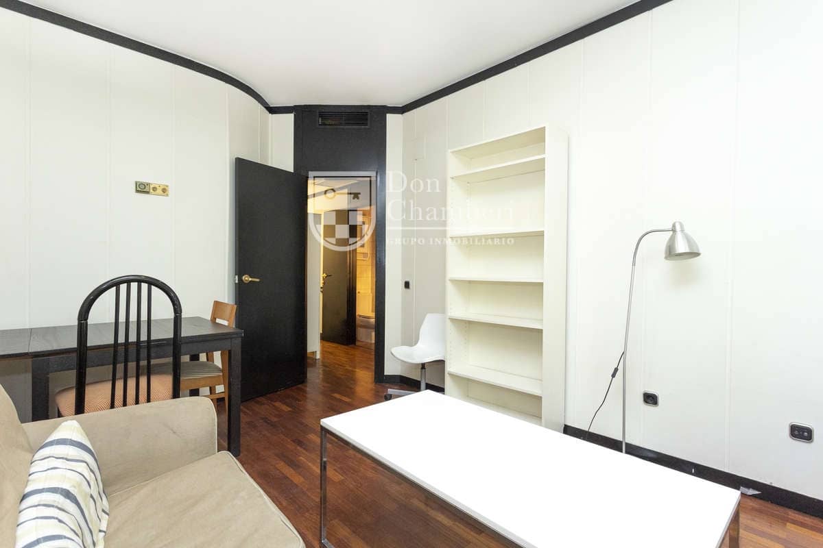2 sypialnia Mieszkanie do wynajęcia w Miasto Madryt - 1 800 € (Ref: 9990129)