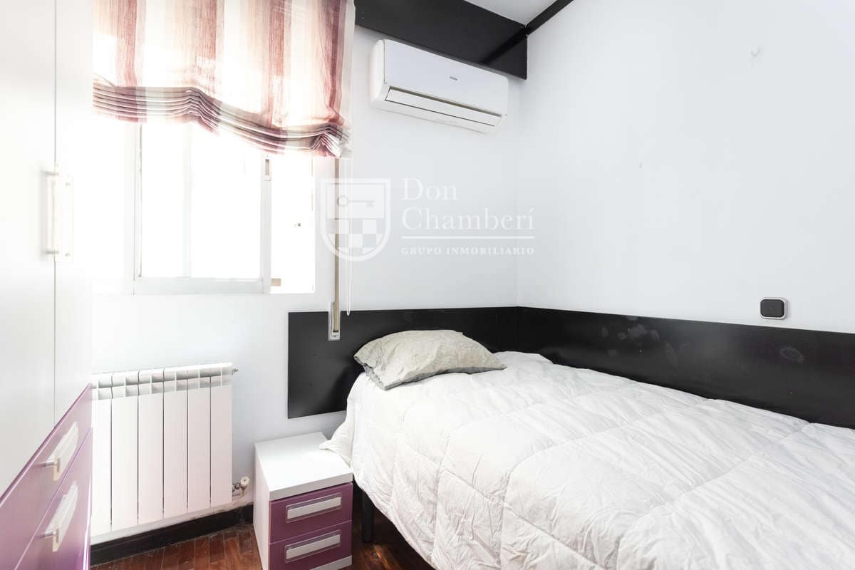 2 sypialnia Mieszkanie do wynajęcia w Miasto Madryt - 1 800 € (Ref: 9990129)