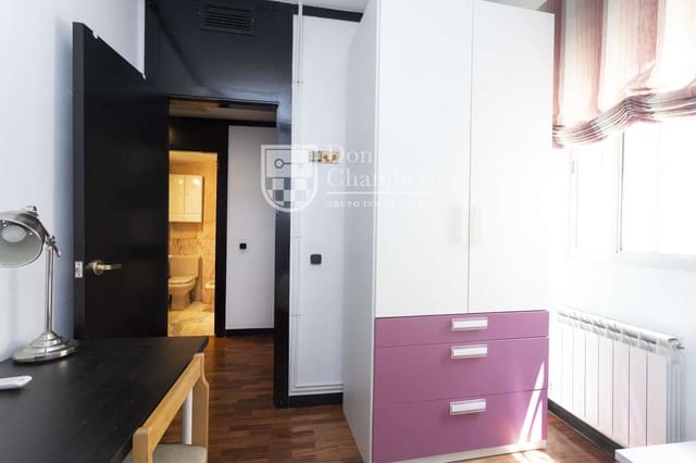 2 sypialnia Mieszkanie do wynajęcia w Chamberí, Miasto Madryt - 1 800 € (Ref: 9990129)