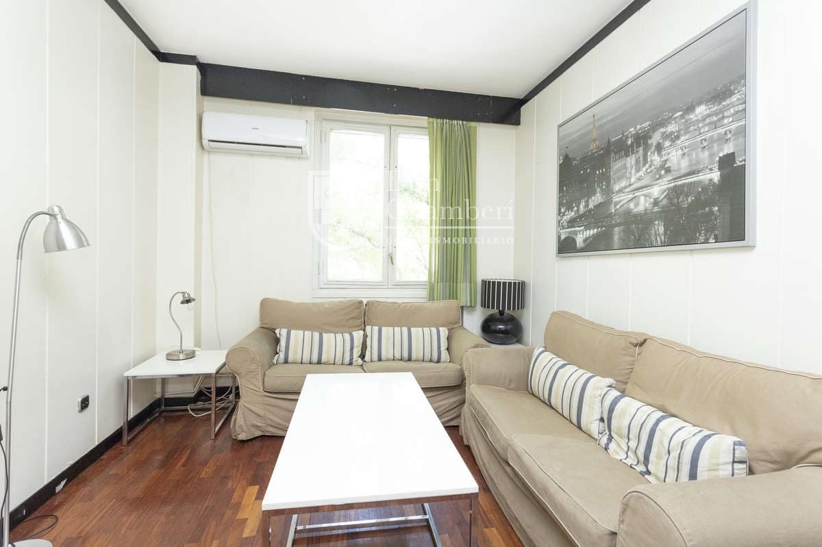 2 sypialnia Mieszkanie do wynajęcia w Miasto Madryt - 1 800 € (Ref: 9990129)