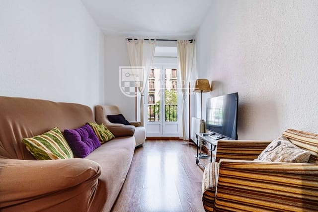 3 quarto Apartamento para arrendar em Madrid cidade - 2 300 € (Ref: 9993735)