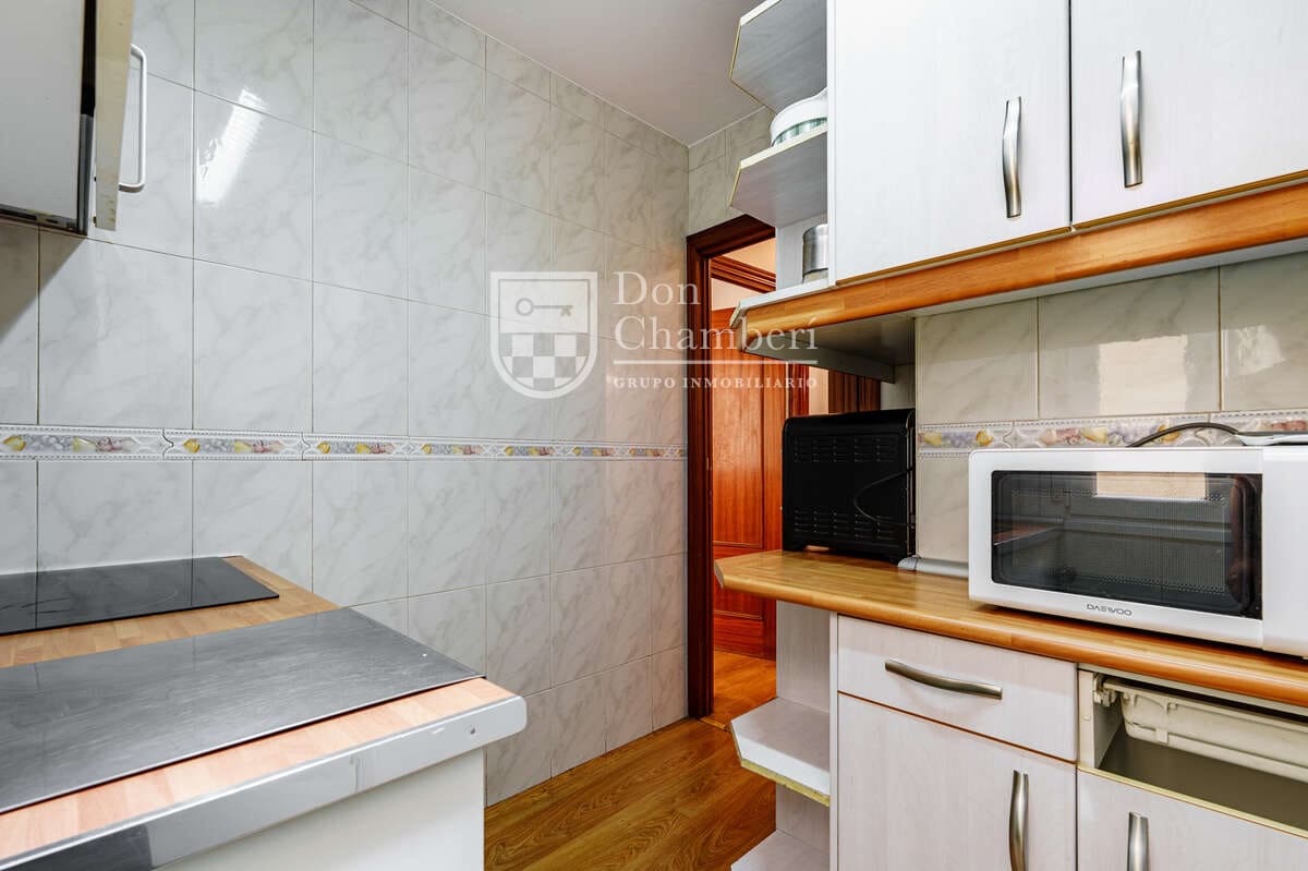 3 makuuhuone Asunto vuokrattavana paikassa Madrid kaupunki - 2 300 € (Ref: 9993735)