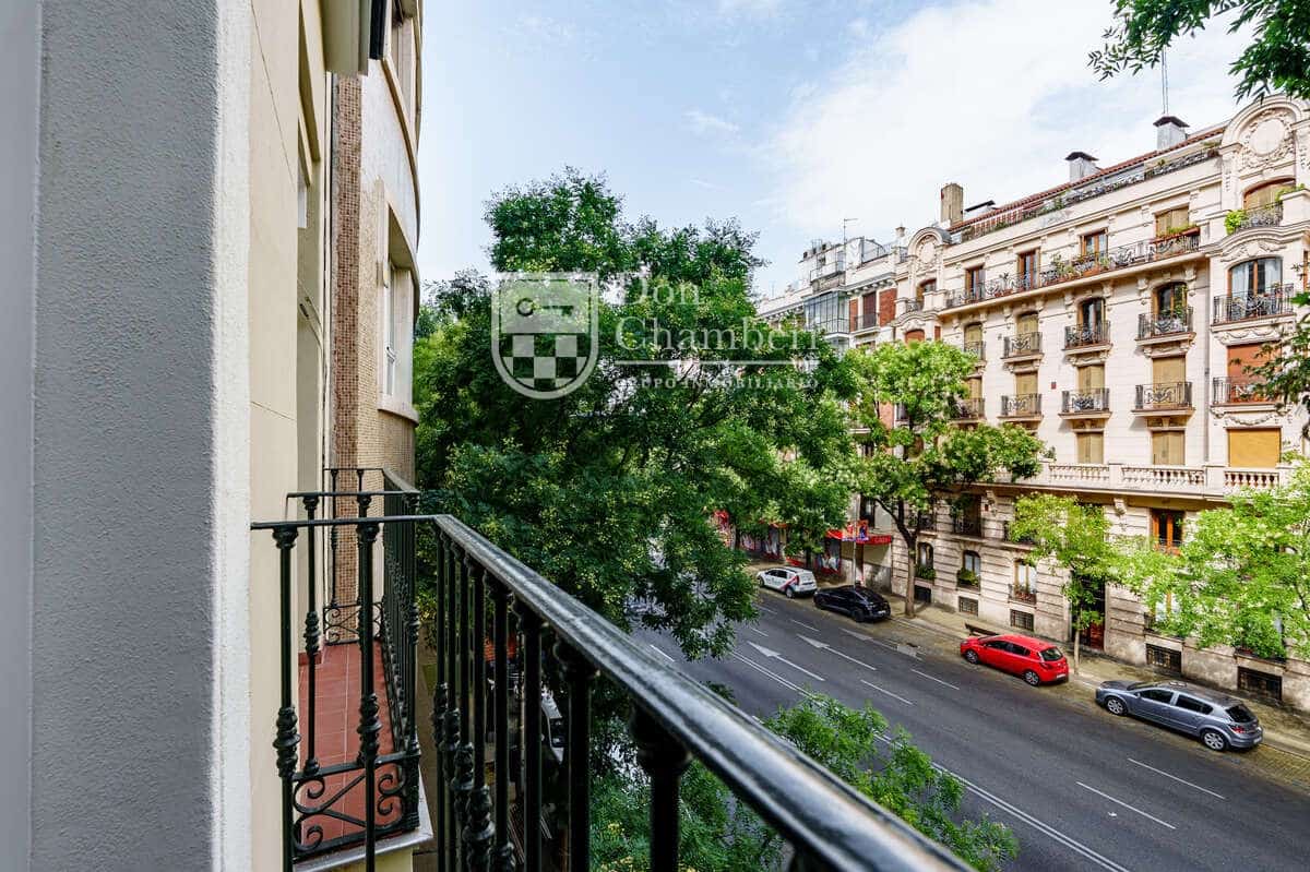 3 makuuhuone Asunto vuokrattavana paikassa Madrid kaupunki - 2 300 € (Ref: 9993735)