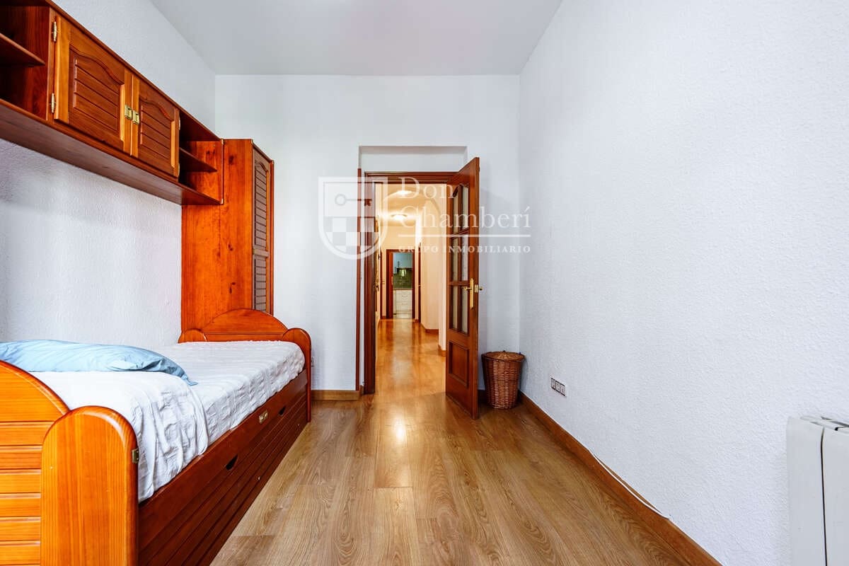 3 makuuhuone Asunto vuokrattavana paikassa Madrid kaupunki - 2 300 € (Ref: 9993735)