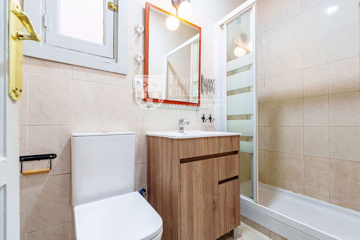 2 quarto Apartamento para arrendar em Madrid cidade - 1 850 € (Ref: 9996553)