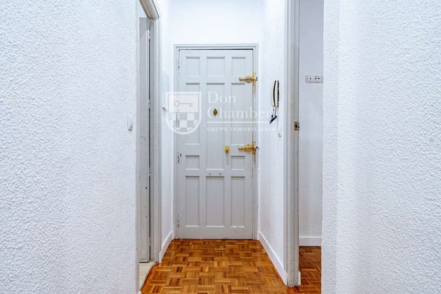 2 quarto Apartamento para arrendar em Chamberí, Madrid cidade - 1 850 € (Ref: 9996553)