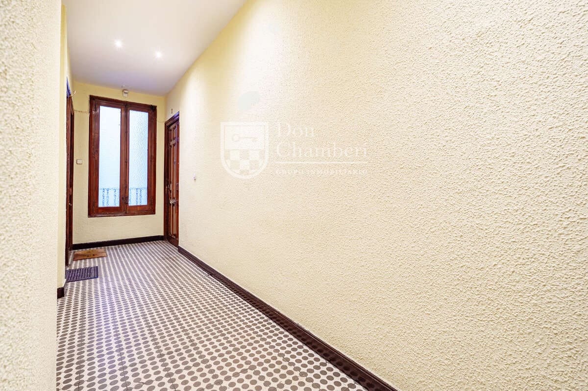 2 quarto Apartamento para arrendar em Madrid cidade - 1 850 € (Ref: 9996553)