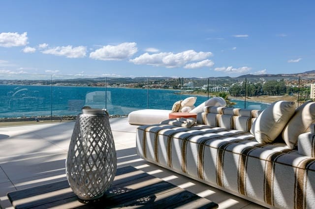 2 soveværelse Lejlighed til salg i Parque Central, Estepona - € 2.480.000 (Ref: 9065865)