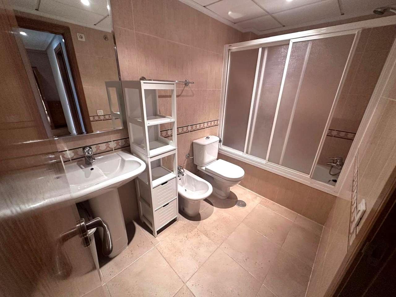 1 soveværelse Lejlighed til leje i Benicassim med swimmingpool garage - € 740 (Ref: 10012330)
