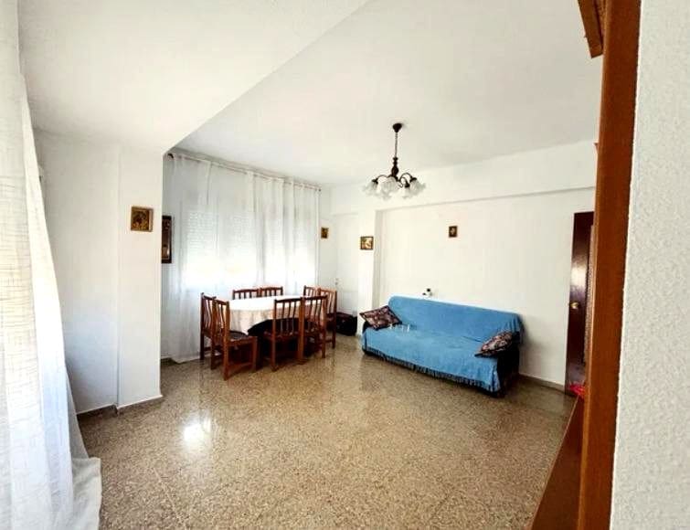 3 slaapkamer Flat te huur in Almassora / Almazora - € 840 (Ref: 10012651)