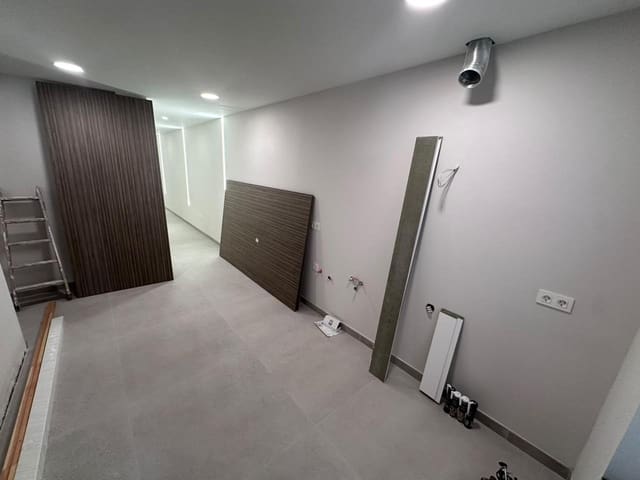 Chalet de 4 habitaciones en Vila-real en venta - 239.000 € (Ref: 10016737)