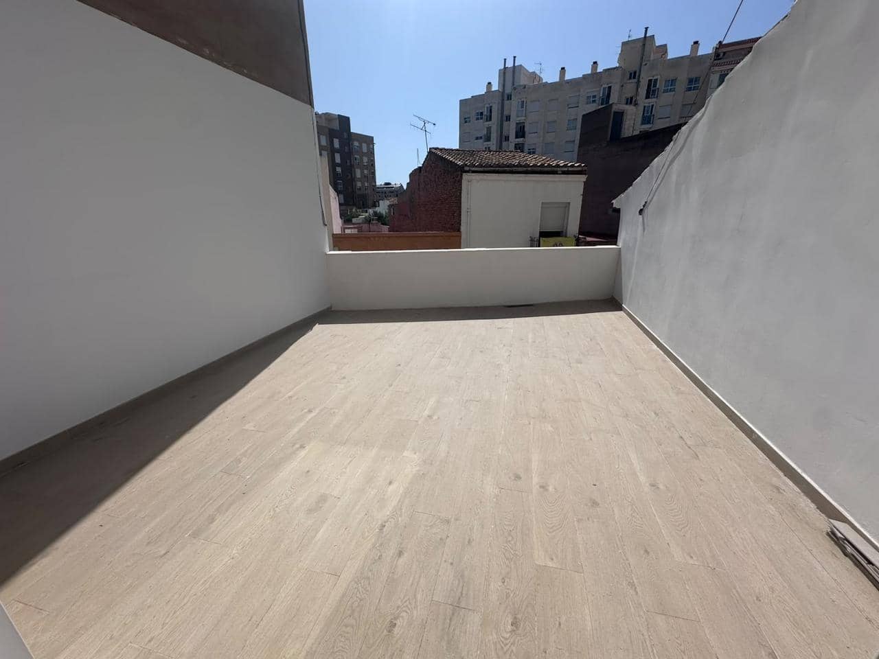 Chalet de 4 habitaciones en Vila-real en venta - 239.000 € (Ref: 10016737)