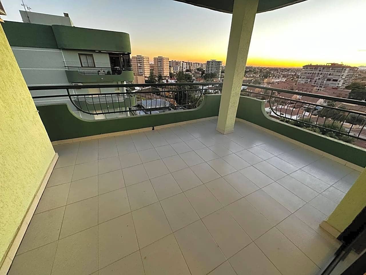 3 makuuhuone Asunto vuokrattavana paikassa Benicassim mukana uima-altaan 
autotalli - 790 € (Ref: 10034680)