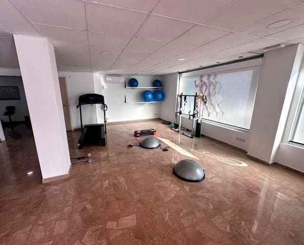 6 sypialnia Biznes do wynajęcia w Este, Castelló de la Plana - 950 € (Ref: 10048596)