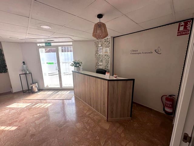 6 sypialnia Biznes do wynajęcia w Este, Castelló de la Plana - 950 € (Ref: 10048596)
