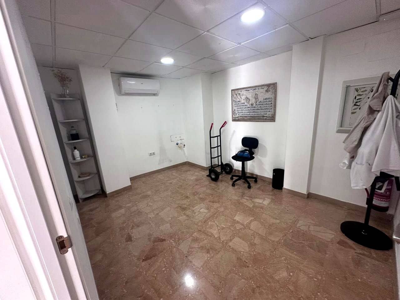 5 camera da letto Azienda in vendita in Castello de la Plana - 289.000 € (Rif: 10048597)
