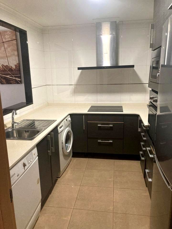 2 makuuhuone Asunto myytävänä paikassa Oropesa  - 160 000 € (Ref: 9956132)