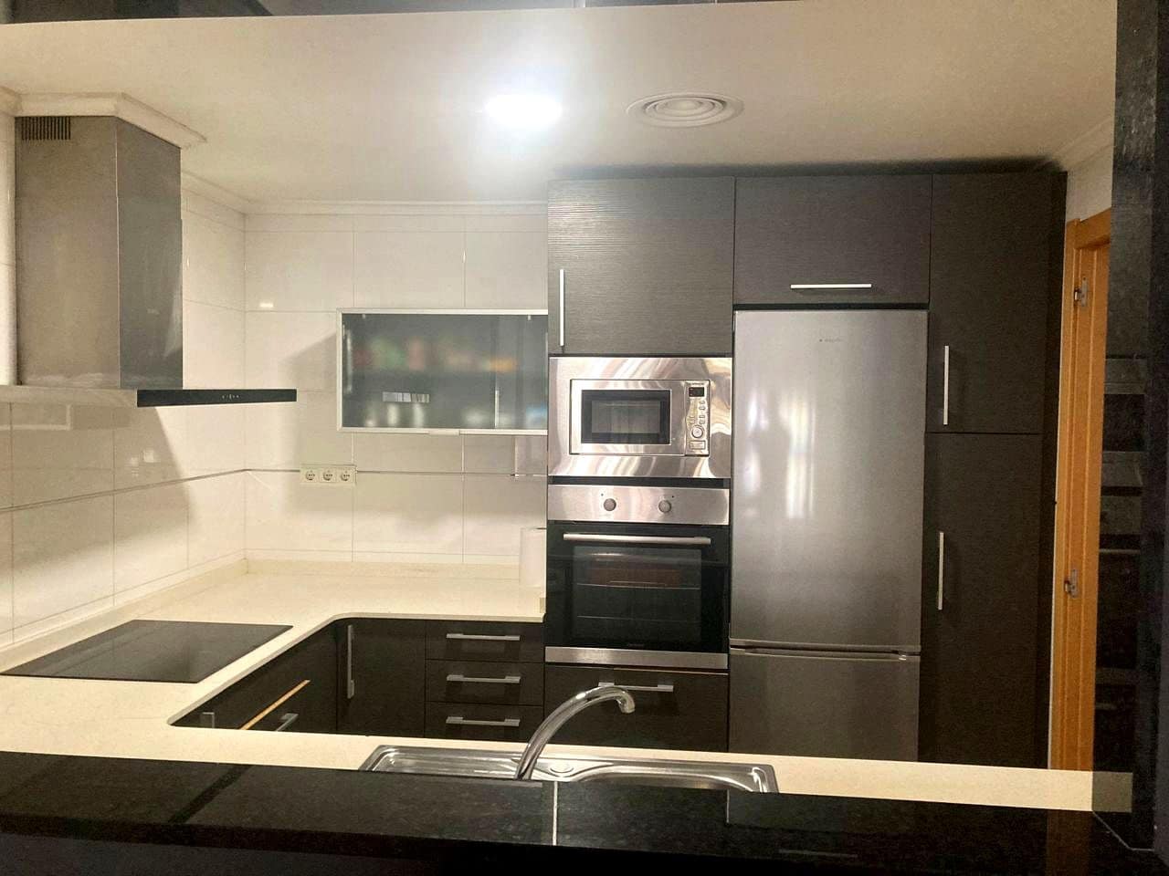 2 makuuhuone Asunto myytävänä paikassa Oropesa  - 160 000 € (Ref: 9956132)