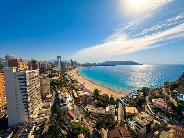 2 chambre Appartement à vendre à Benidorm avec piscine garage - 755 000 € (Ref: 9956133)