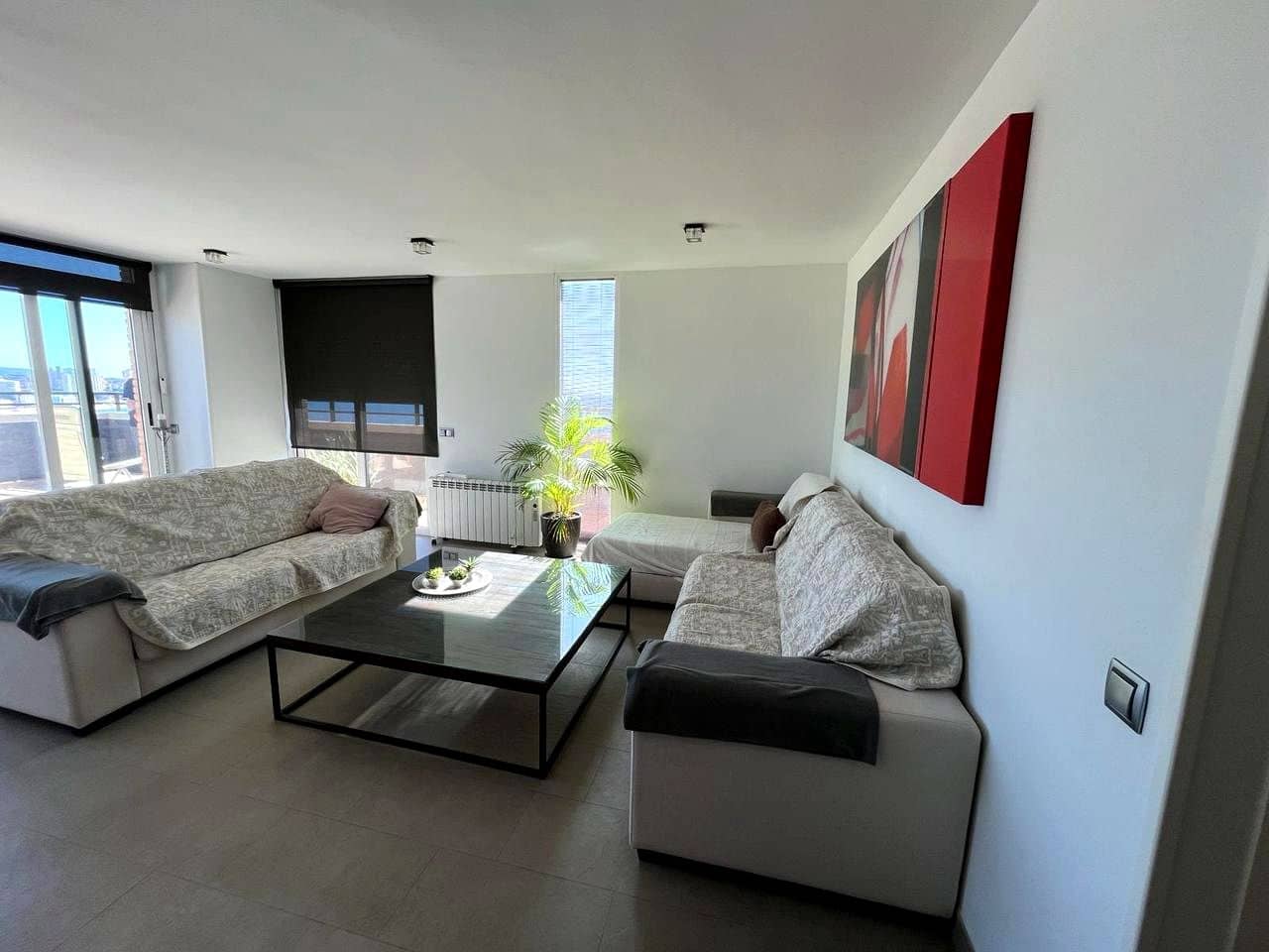 2 bedroom Flat for sale in Benidorm with pool garage - € 755,000 (Ref: 9956133)