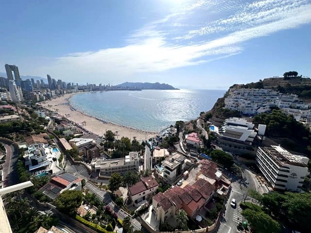 2 chambre Appartement à vendre à Benidorm avec piscine garage - 755 000 € (Ref: 9956133)