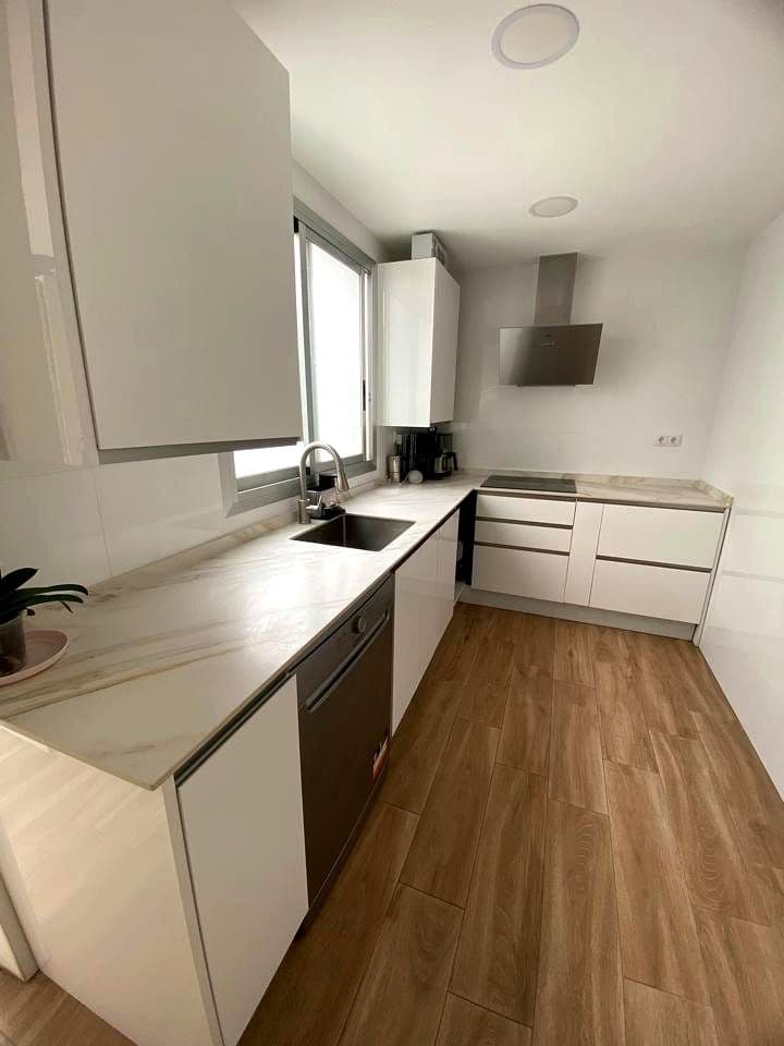 3 soveværelse Lejlighed til salg i Castello de la Plana - € 220.000 (Ref: 9956135)