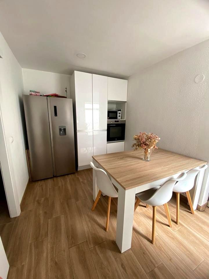 3 soveværelse Lejlighed til salg i Castello de la Plana - € 220.000 (Ref: 9956135)