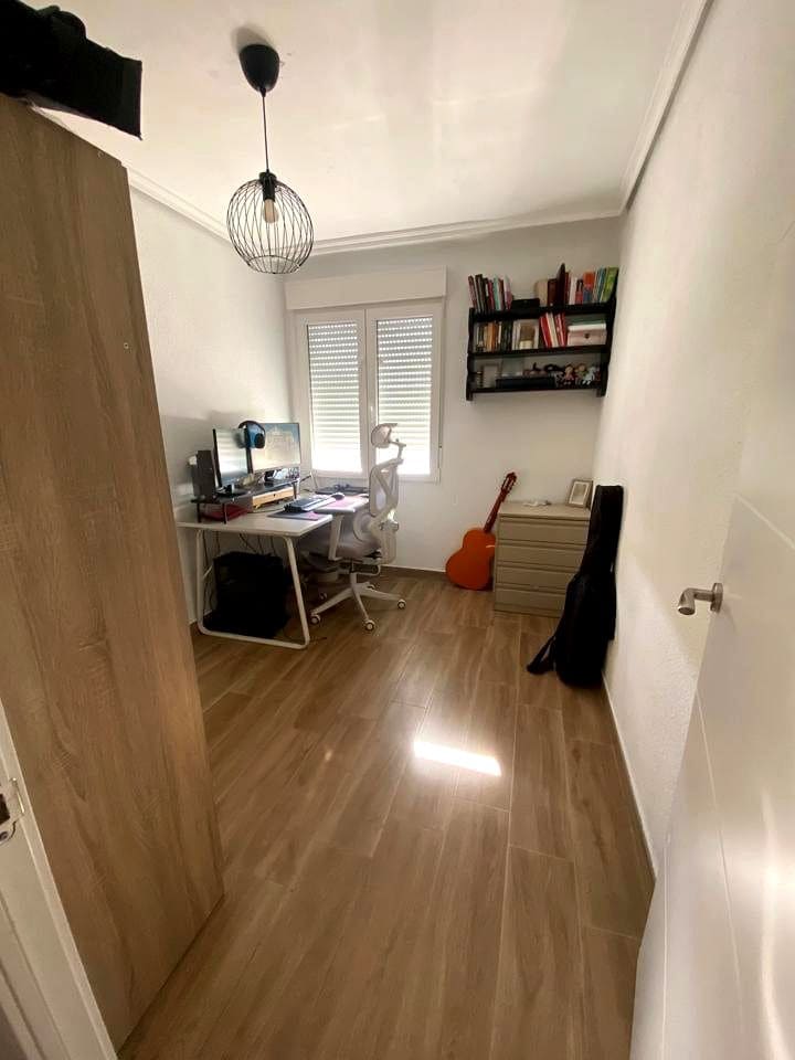 3 soveværelse Lejlighed til salg i Castello de la Plana - € 220.000 (Ref: 9956135)