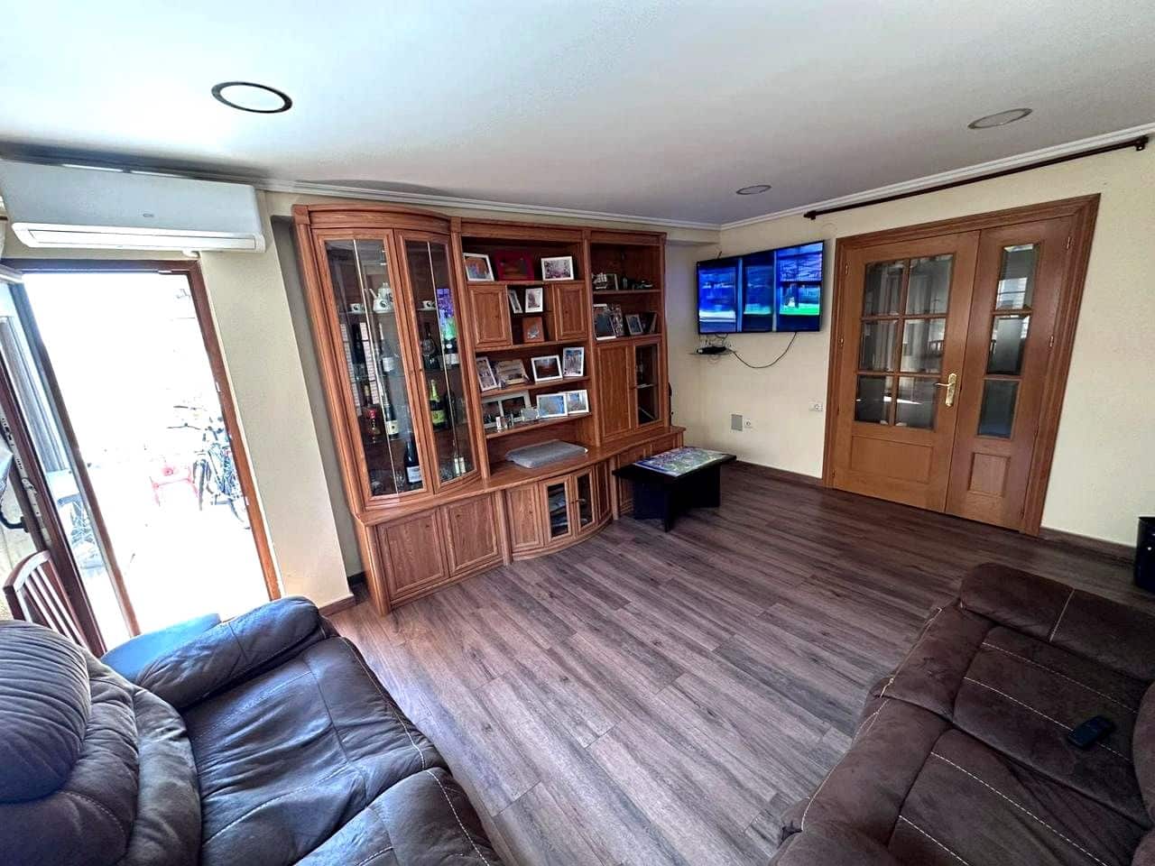 3 slaapkamer Flat te koop in Benicassim - € 279.000 (Ref: 9956138)