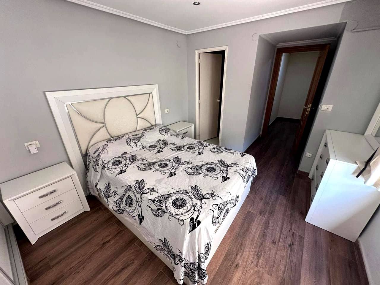 3 slaapkamer Flat te koop in Benicassim - € 279.000 (Ref: 9956138)