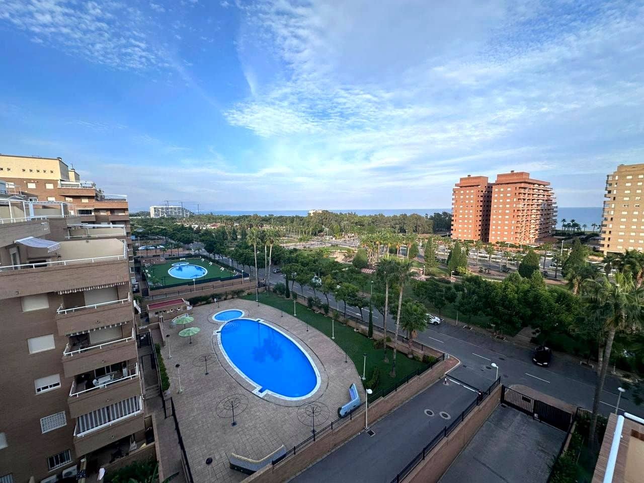 Piso de 2 habitaciones en Oropesa  en venta - 165.000 € (Ref: 9956139)