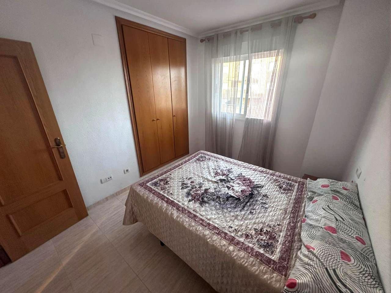 Piso de 2 habitaciones en Oropesa  en venta - 165.000 € (Ref: 9956139)