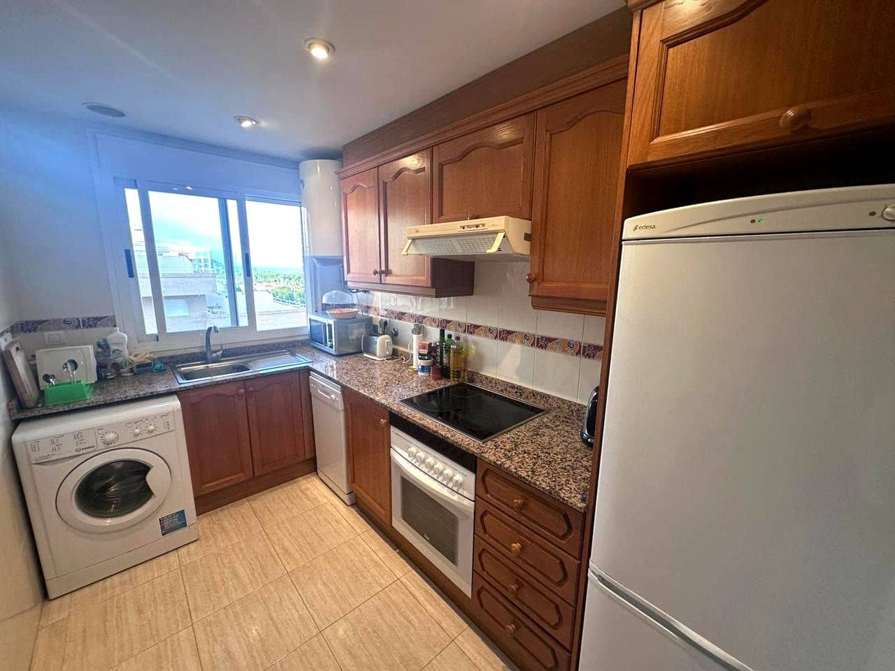 Piso de 2 habitaciones en Oropesa  en venta con piscina garaje - 165.000 € (Ref: 9956141)