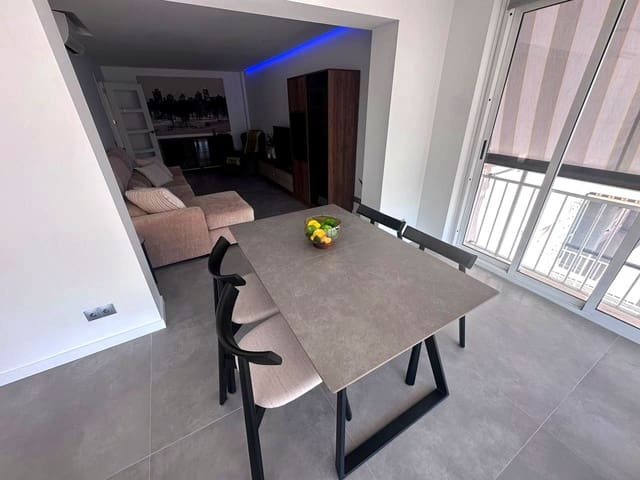 1 slaapkamer Flat te huur in Benicàssim met zwembad - € 4.500 (Ref: 9956143)