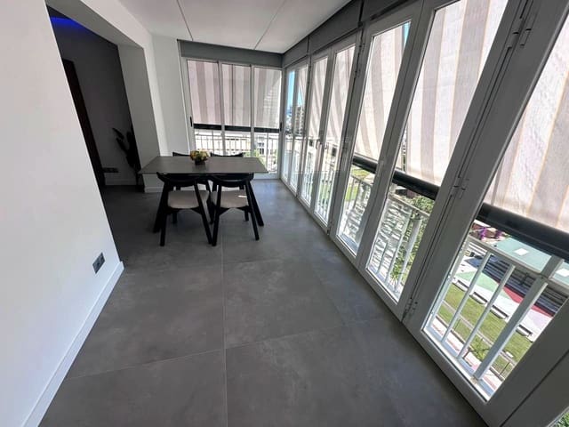 1 slaapkamer Flat te huur in Benicàssim met zwembad - € 4.500 (Ref: 9956143)