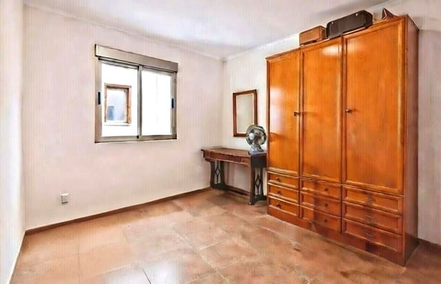 5 camera da letto Villa in vendita in Norte, Castelló de la Plana con garage - 239.000 € (Rif: 9956144)