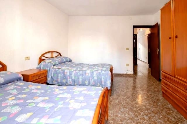 5 camera da letto Villa in vendita in Norte, Castelló de la Plana con garage - 239.000 € (Rif: 9956144)