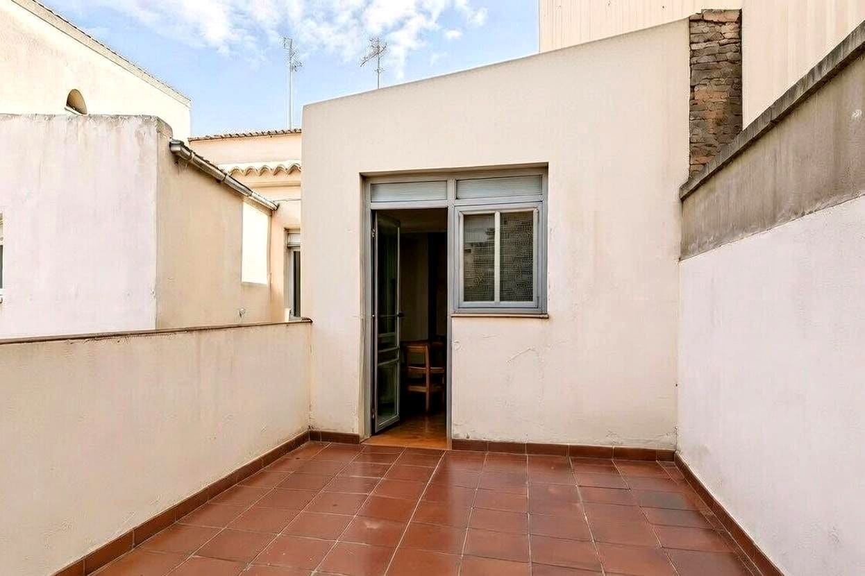 5 Zimmer Villa zu verkaufen in Castello de la Plana mit Garage - 239.000 € (Ref: 9956144)