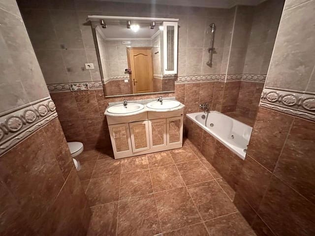 3 makuuhuone Asunto myytävänä paikassa Norte, Castelló de la Plana - 179 000 € (Ref: 9956149)