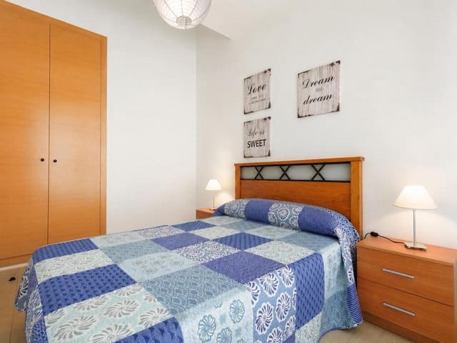 3 chambre Villa/Maison à vendre à Oropesa  avec garage - 189 900 € (Ref: 9956150)