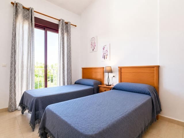 3 chambre Villa/Maison à vendre à Oropesa  avec garage - 189 900 € (Ref: 9956150)