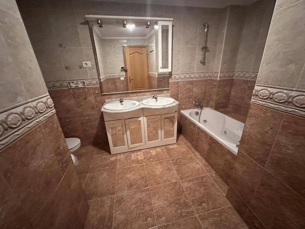 3 slaapkamer Flat te koop in Castello de la Plana - € 179.900 (Ref: 9956152)